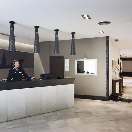 Catalonia Hispalis מלון