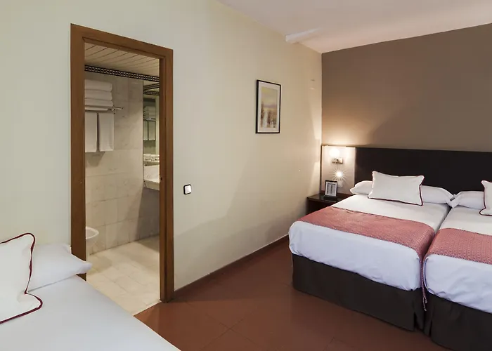 Hotel Catalonia Hispalis 3*