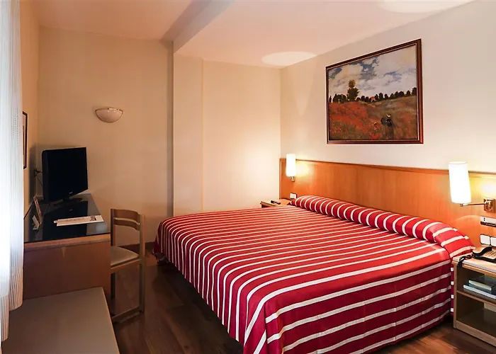 Catalonia Hispalis 3* Sewilla